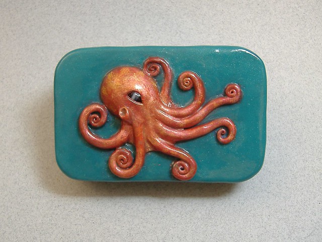 Octopus Tin
