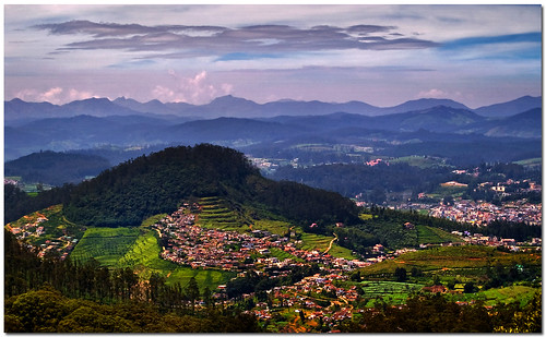 ooty valley by Soumya Bandyopadhyay