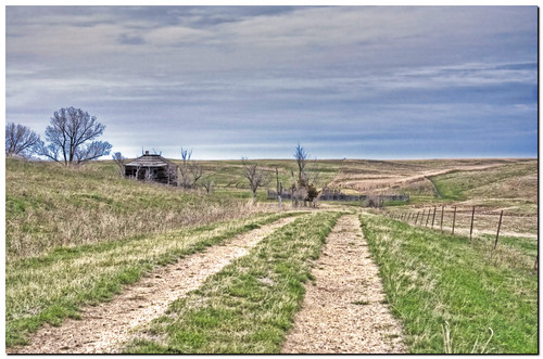 southdakota landscape photo spring prairie hdr selby adobephotoshopelements colome ortoneffect redynamixplugin canon350dcanoneosdigitalrebelxt adobephotoshopelements7