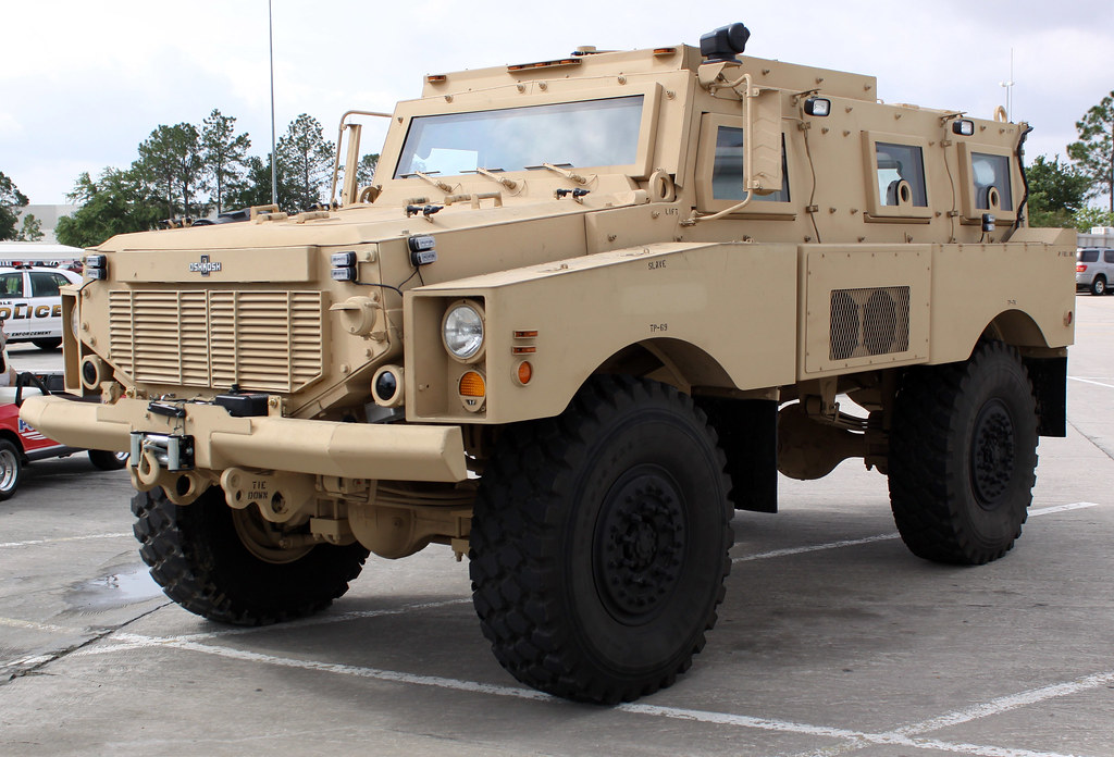 Кугуар 4. Cougar 6x6 MRAP vehicle. Броневик MRAP SWAT. MRAP cougar 4x4. Кугуар (MRAP).