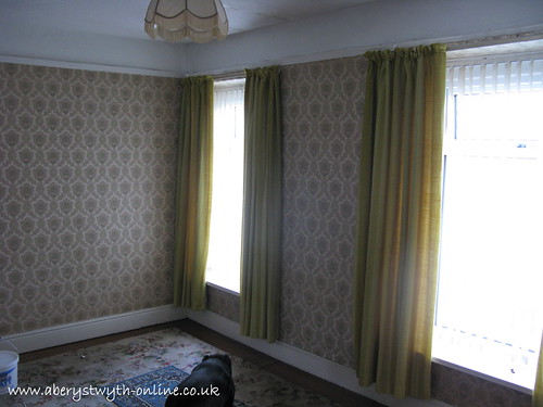 Master Bedroom Old Fashion Decoration IMG_3964