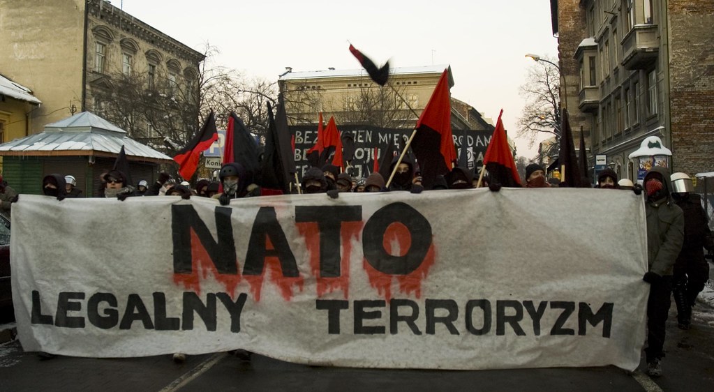 Stop NATO manifestation, Krakow | Gosia Malochleb | Flickr