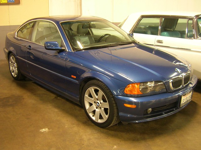 2001 BMW 325 Ci 2