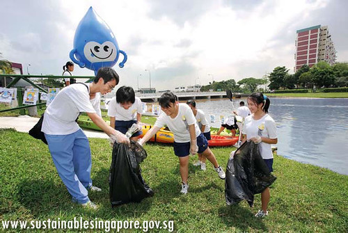 Cleaning up the waterways | by sustainablesg
