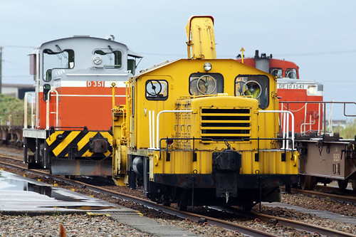 伏木貨物駅除雪機 & D351 & DE101541 | by TSUCHIDA Fumitaka