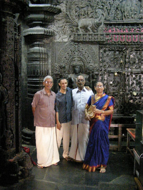 P4292192 -- Inside Belur Temple