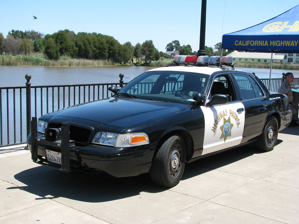 Ford Crown Victoria California Highway Patrol Car '1204799'