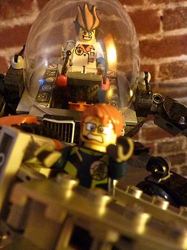 Giant Robot Attack, Agent Fuse in Danger | by ericmaniac