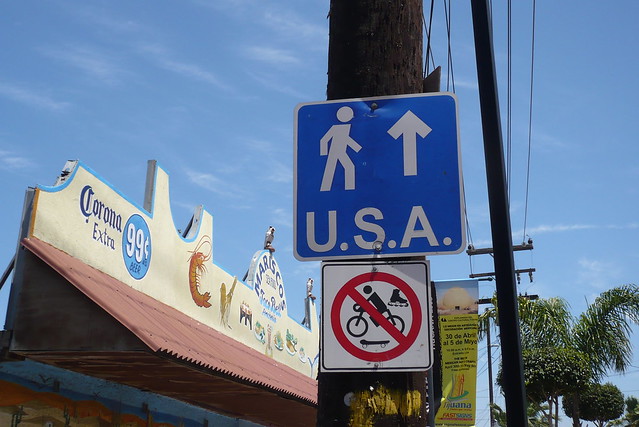 Sign to USA in Tijuana