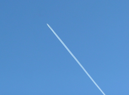 Contrail One Jet Contrail 1 | An Airbus A340 producing vibrant contrails … | Flickr