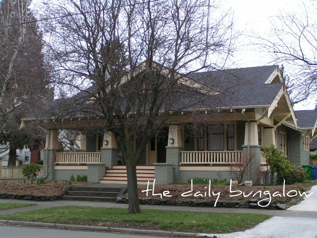 The Daily Bungalow - Dolph Park Neighborhood, Portland, OR