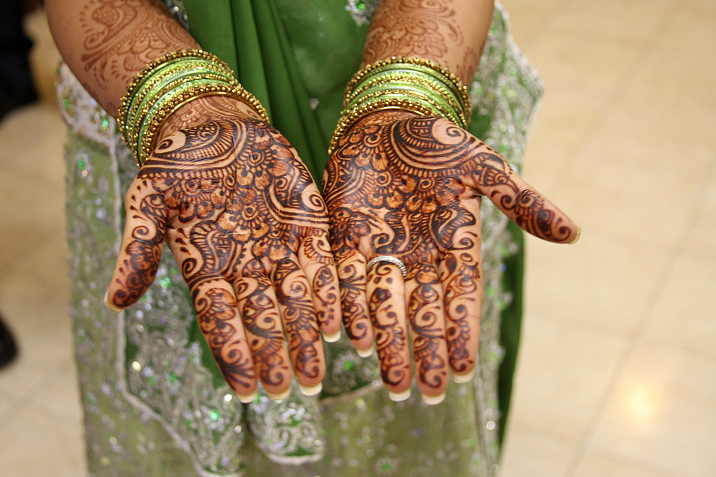 Henna tattoos for an Indian wedding | Rohan Talip | Flickr