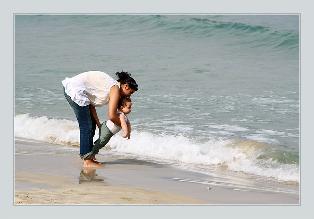 IMG_5550 - mother,daughter,sea