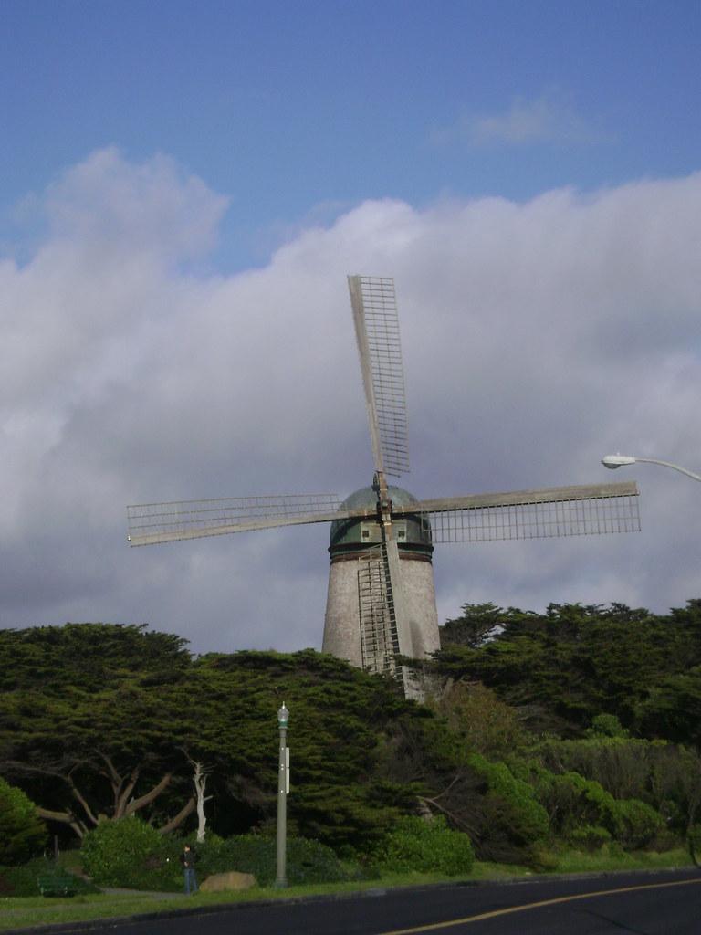 Windmill Derek Maura's Windmill Photo | derek_bruneau | Flickr