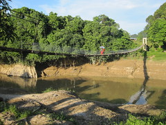 Batang Rejang River  38 - The new hanging bridge