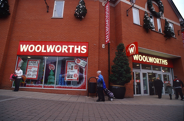 Chesterfield Woolworths December 2008