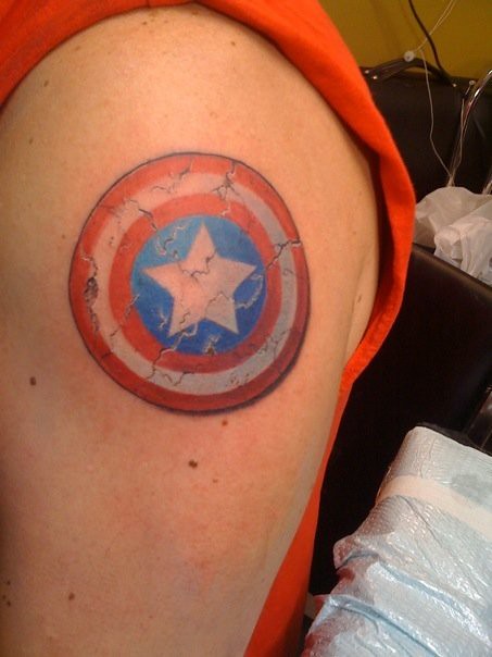 Tattoo | Captain America Shield Tattoo | mojogoing | Flickr
