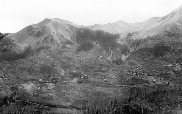 Red Mountain, mines from Barstow Mine Rd., FL Ransome 1900