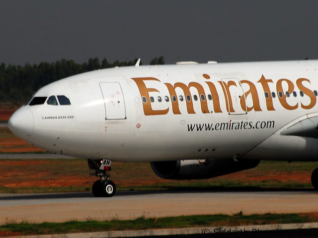 Emirates A330-200 entering the ramp