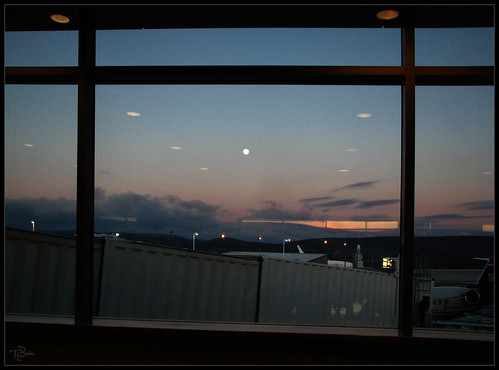 moon sunrise reflections airplane blynaffit wilkesbarrescrantoninternationalairport florida2008