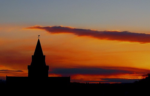 uk sunset red orange sun church clouds fire scotland cathedral sutherland dornoch dornochcathedral