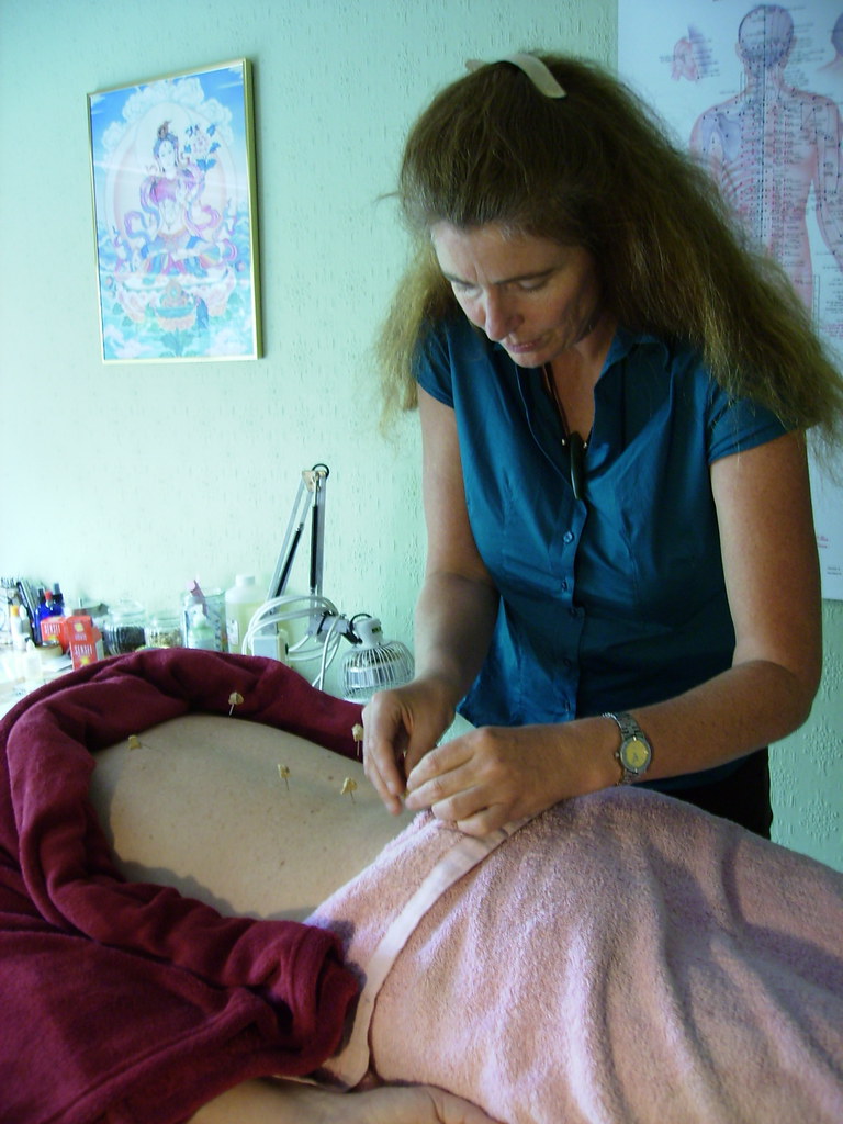 Practitioner explaining findings to a patient