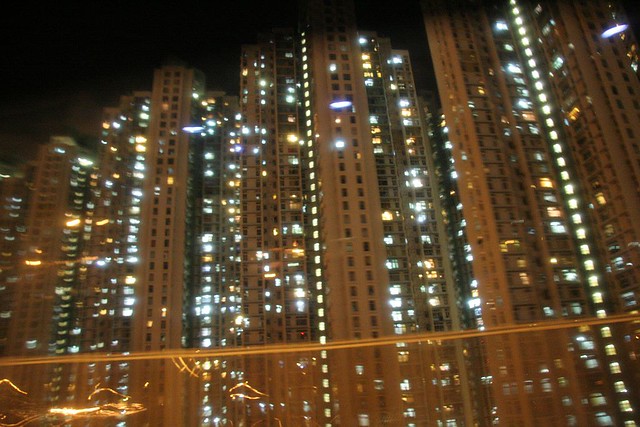 many apartments