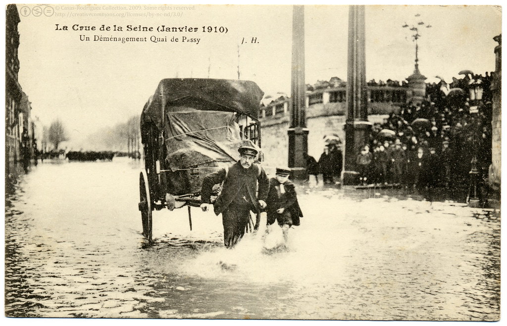 Paris Under the Waters: Saving the Furniture (1910)