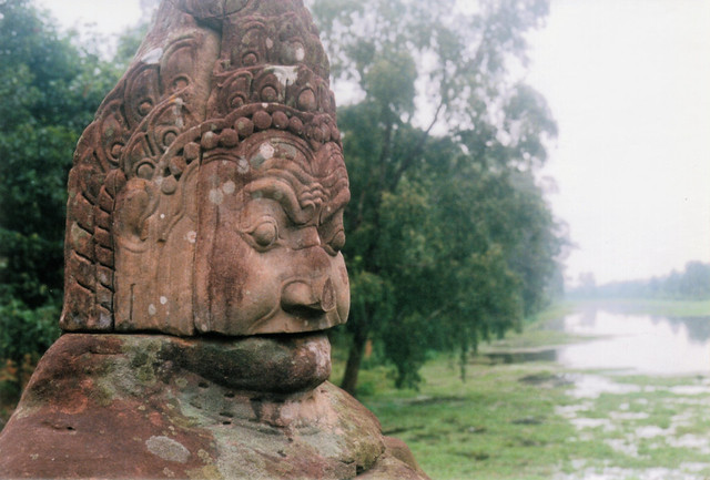 Statue, Angkor