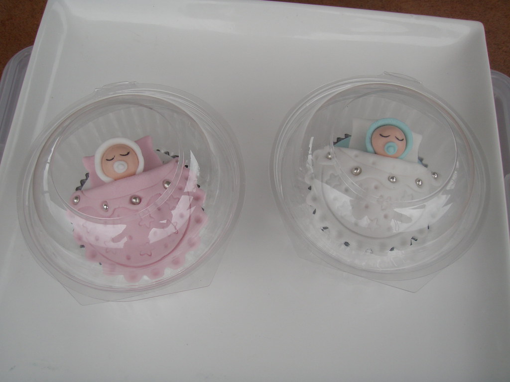 too cute too eat - baby shower cupcakes