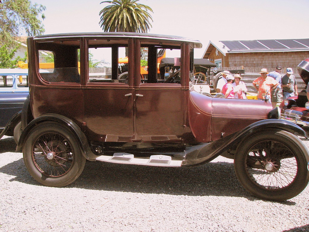 1919 Dodge Four-door Sedan