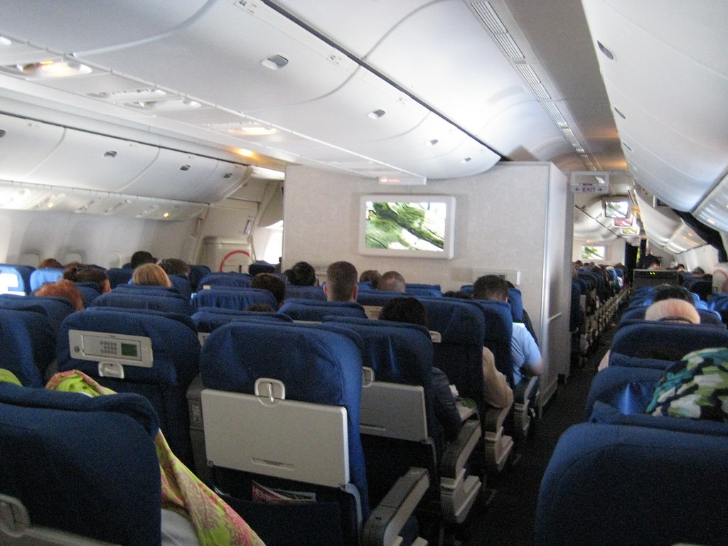 United Airlines Flight 81 Boeing 777 Airline Cabin Flickr