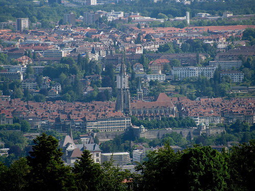 Münster in  Bern und die Altstadt , Kanton Bern , Schweiz | by chrchr_75