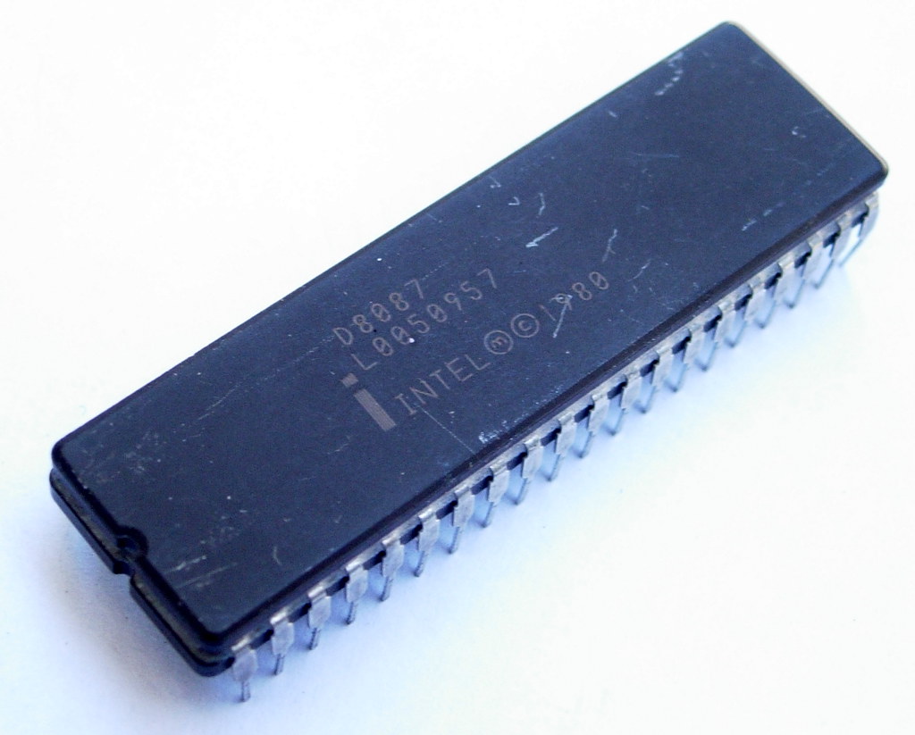 Математический сопроцессор. Intel 8087. I8087. Процессор Intel 8087. Сопроцессор Intel 387sx.