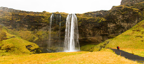 iceland eyjafjallajokull seljalandsfoss waterfall icelandic icelandicwaterfall 5d3 5d 5dmarkiii eos5dmkiii eos5d3 canon5d3 eos5dmarkiii eos5dmark3 canon5dmark3 1635l 1635 1635lii canon1635lii eos eos5dmk3 canon wet rain water outdoor route1 southerniceland southiceland october2014 islande