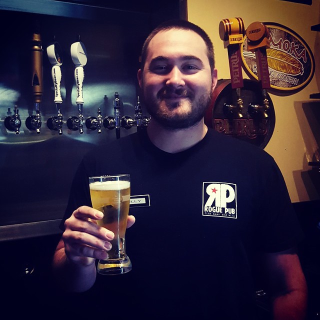 Stop by Rogue Pub tonight and have Billy pour you a Bowigens Hefe'n Awesome Peanut Butter Hefeweizen paired with our Pulled Mojo Pork Tacos!  Happy Saturday!  #roguepuborlando #craftbeerorlando #craftbeer #drinklocal #drinklocalbeer #bowigensbeercompany #