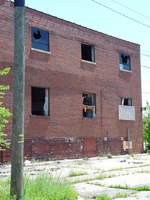 Abandoned Building - South Bend, Indiana - 5/31/09
