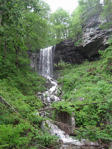 waterfall tennessee
