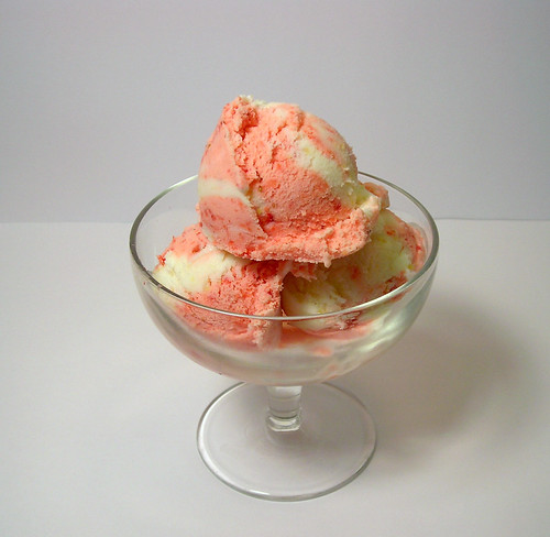Strawberry Lemon Swirl Ice Cream | by musicpb