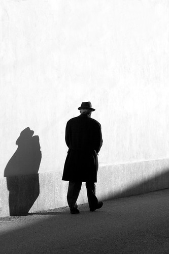 Once upon a time..... by superUbO, Arluno - Milano
<a href="http://bighugelabs.com/flickr/onblack.php?id=3305593927">View On Black</a