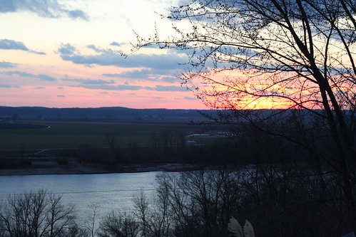 sunset river missouri mississippiriver scenicview chesteril cohenhouse