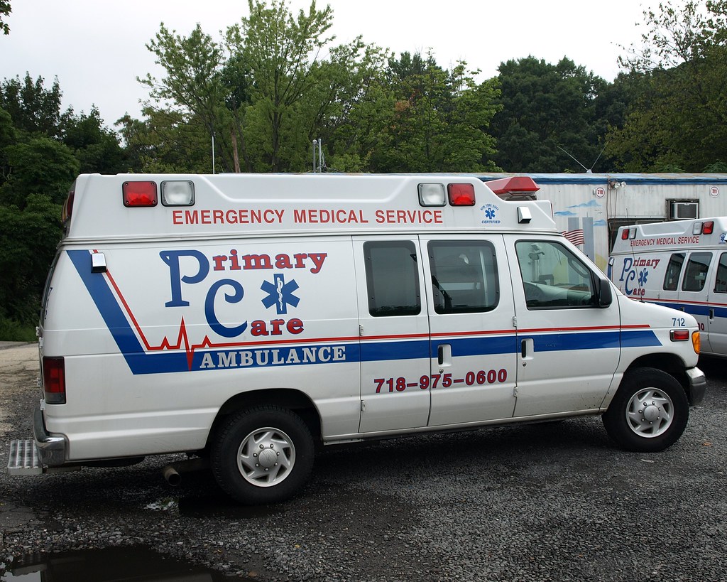 Primary Care EMS Ambulance Van, Seaview Hospital, Staten I… | Flickr