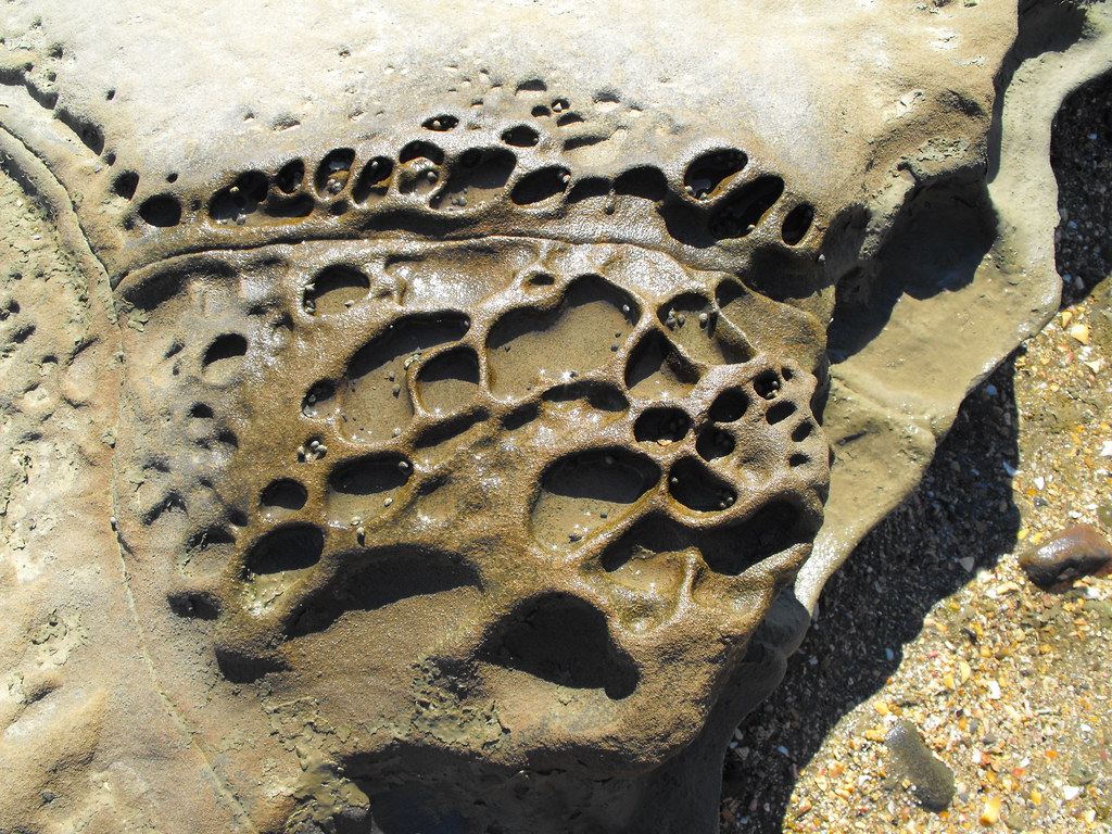Naturally Occurring Rocks Naturally occurring rocks | natiboy2008 | Flickr