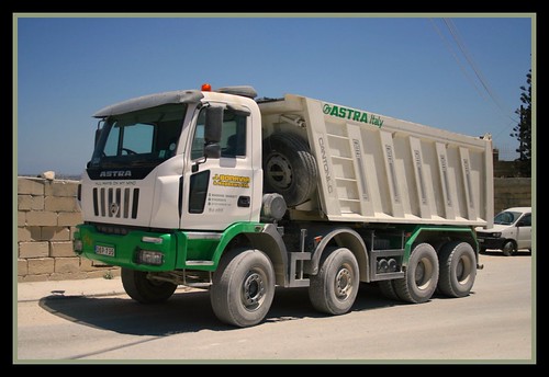 ASTRA tipper leaving the quarry | A nearly new Astra eight- … | Flickr