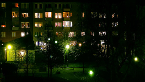 light urban sweden gothenburg isthereanybodyoutthere fujifilmfinepixs5700s700 högsbohöjd