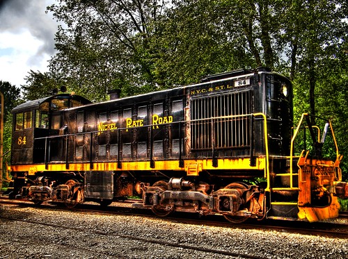 county railroad ohio train diesel engine jefferson freehand hdr highdynamicrange nickelplateroad photomatix photomatixpro tonemapping