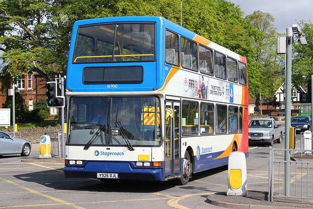 Stagecoach in Lincolnshire 16900 Y926 OJL. Volvo B7TL East Lancs 'Vyking'.