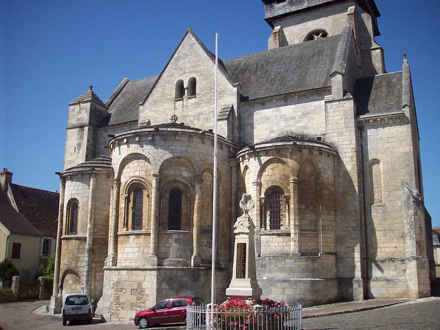 Eglise de Saint-Marcel, Indre.