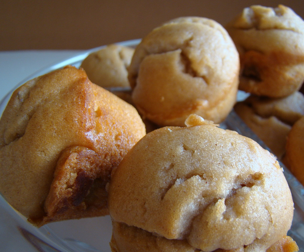 Raw Apple Muffins