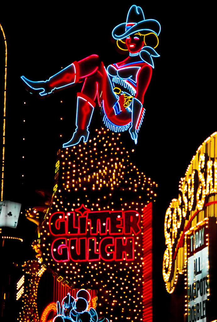 Glitter Gulch - Nevada, Las Vegas - 1990_A_126-2
